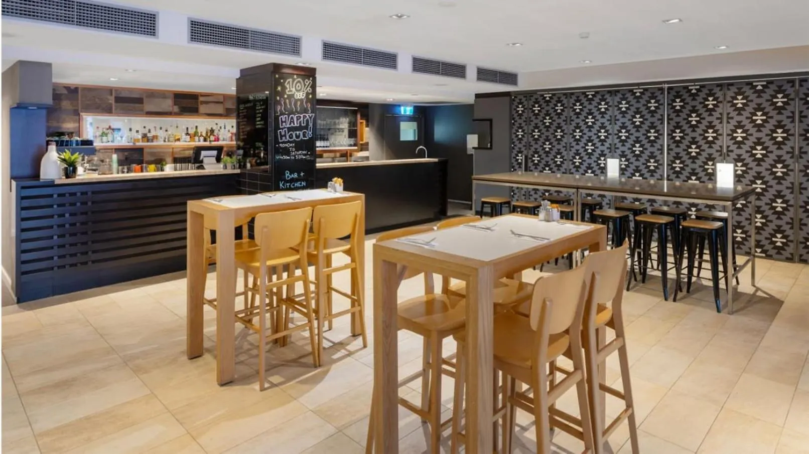 Apartment Best Location Downtown Perth