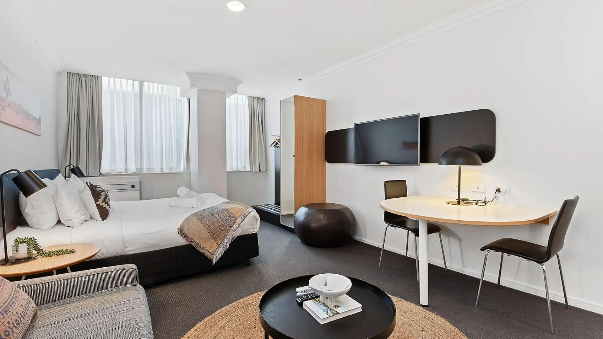 Best Location Downtown Perth