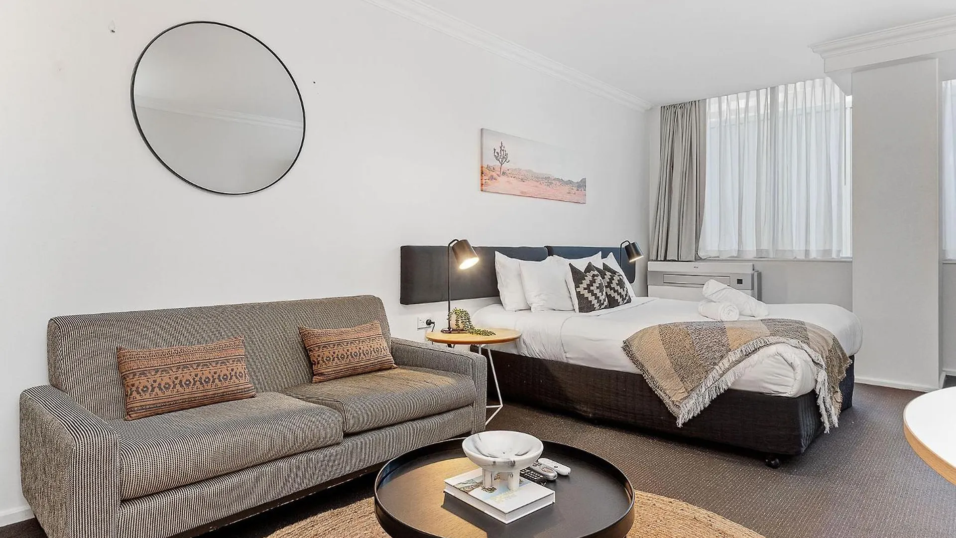 Apartment Best Location Downtown Perth Australia