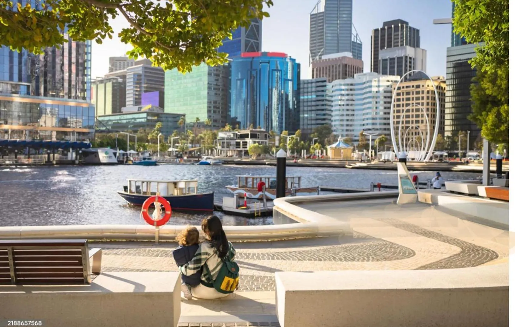 Best Location Downtown Perth 0*,